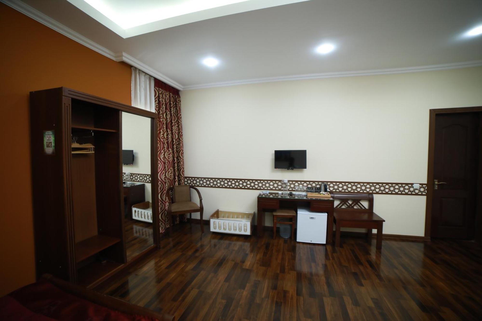 Arkanchi Hotel Chiva Pokoj fotografie