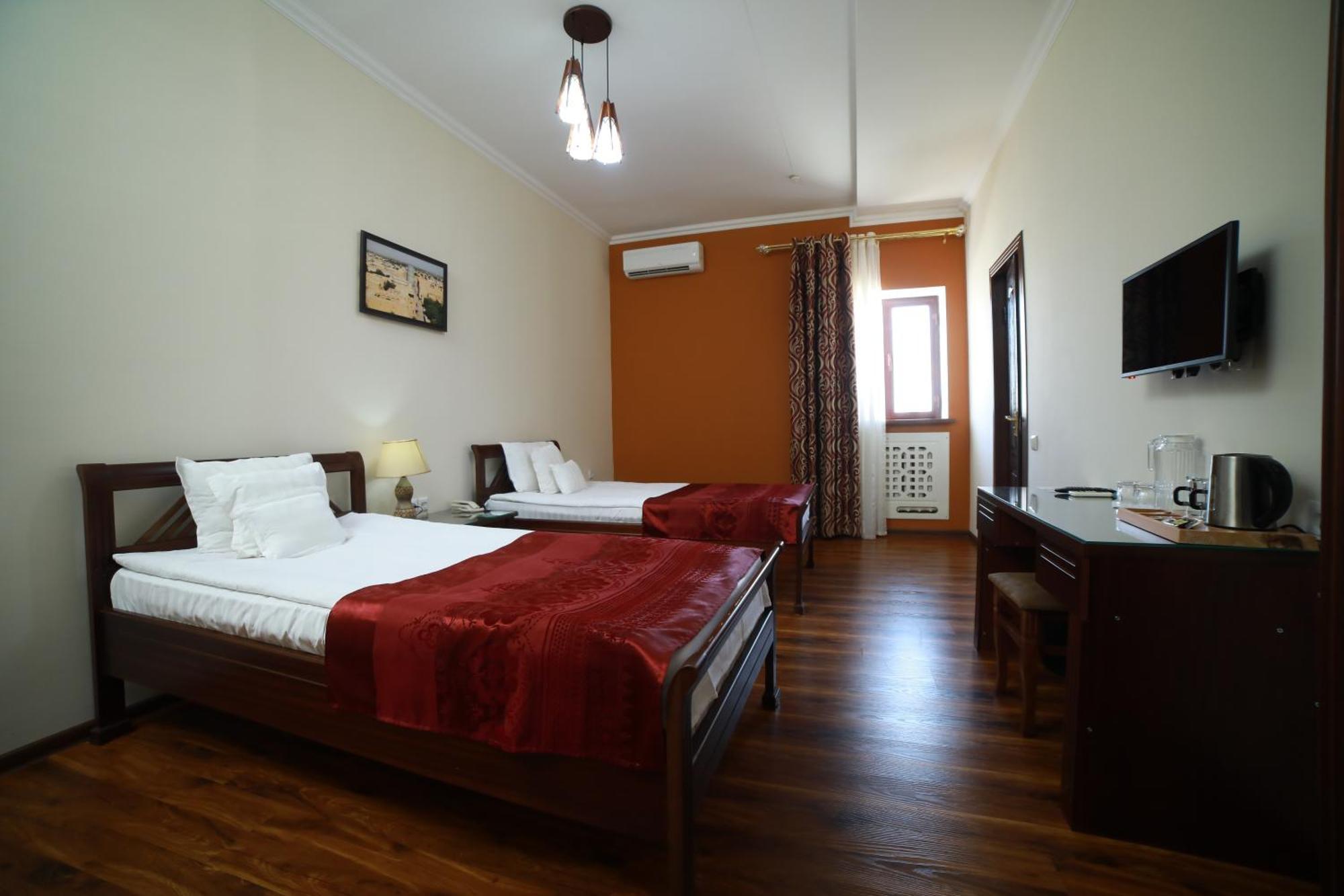 Arkanchi Hotel Chiva Pokoj fotografie